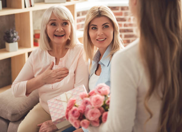 istock Daughter, mom and granny 640154098
