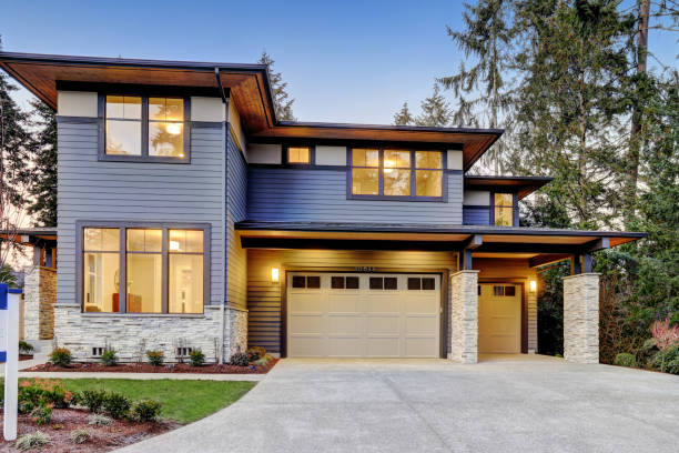 istock Luxurious new construction home in Bellevue, WA 640183778
