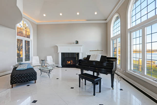 istock Luxury high ceiling living room with marble floor 640185286