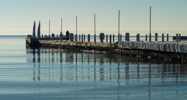 istock Winter Morning on a Sea 640192672
