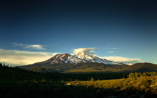 istock Evening Sunlight on Mt Shasta Snows 640192726