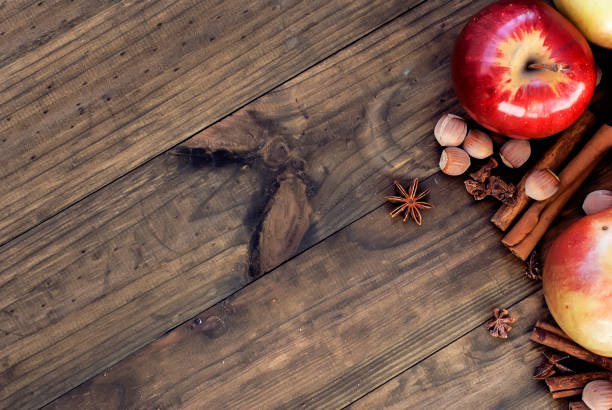 istock Apples autumn varieties and chinamon 640201948