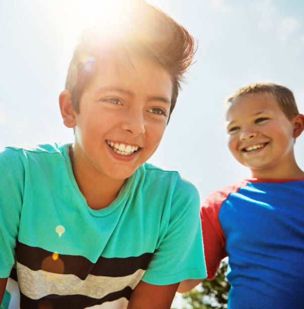 istock Fun day in the sun with friends 640205234