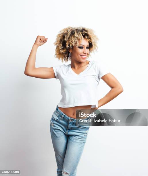 Confident Afro American Young Woman Stock Photo - Download Image Now - Adult, Adults Only, African Ethnicity