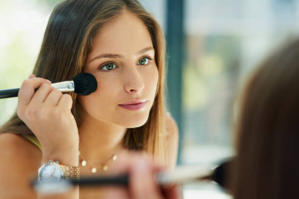 istock The perfect shade to complement her skin tone 640210490