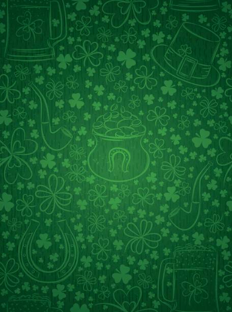 ilustrações de stock, clip art, desenhos animados e ícones de green  background for patricks day with ber mug, hat, horseshoe - irish culture st patricks day backgrounds clover