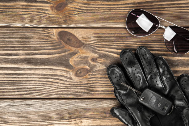 istock Car keys and driving gloves 640249456