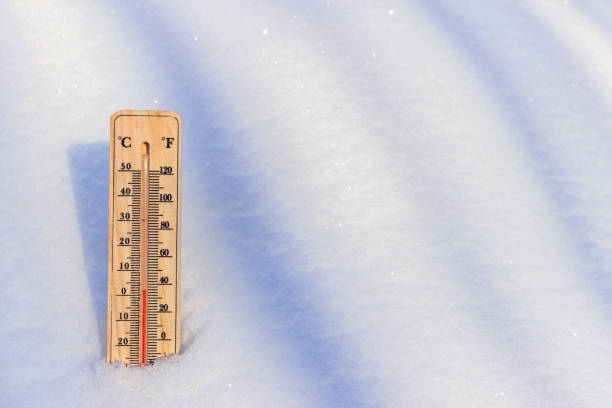istock The thermometer on the outdoors in winter 640254568