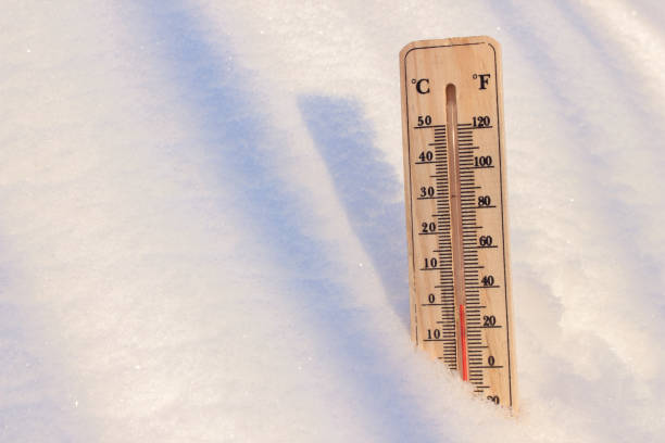 istock The thermometer on the outdoors in winter 640254664