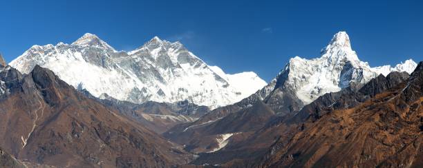 istock Panoramic view of Mount Everest, Lhotse and Ama Dablam 640257780
