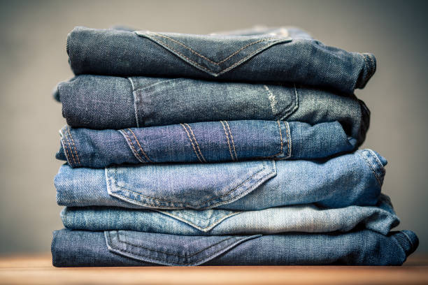 istock Pile of jeans 640258610