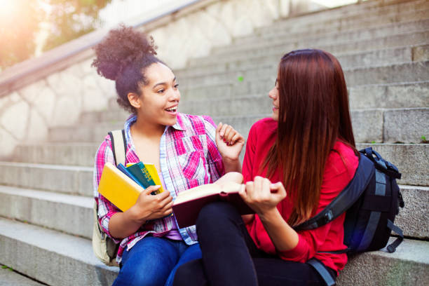 istock Students outdoor with books 640262350
