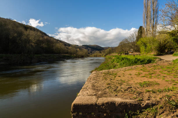 istock Old Quay on River Wye 640273042