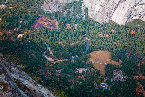 istock Top view of the valley 640279818
