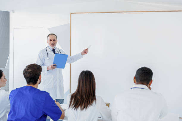 Grade Doctor Prof 320+ General Professor Stock Photos, Pictures & Royalty-Free Images ...