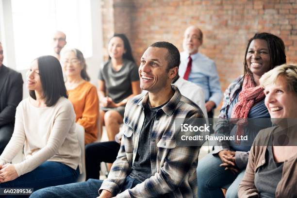 Geschäftliches Seminar Konferenz Team Zusammenarbeitkonzept Stockfoto und mehr Bilder von Erwachsener über 40