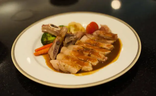 kurobuta porkchop steak