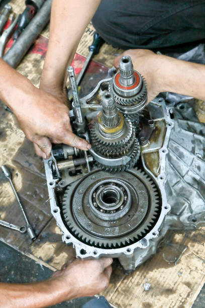 istock Car Gear Box Repair 640333778
