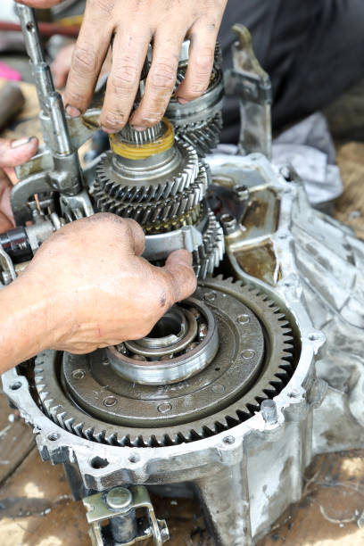istock Car Gear Box Repair 640334284