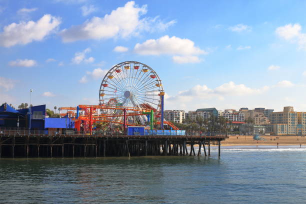 istock Santa Monica Pier Fun Park - USA 640873102