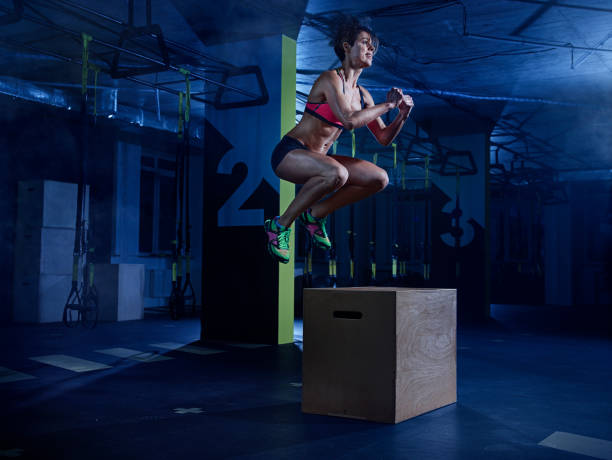 istock Female athlete in action 640929232