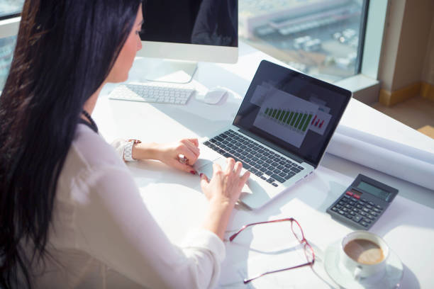 istock Young girl working in the office 640930262