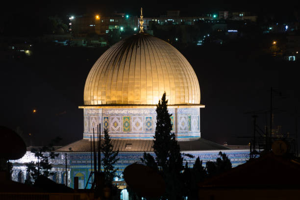 istock Selichot tour in Jerusalem, Israel 640958118