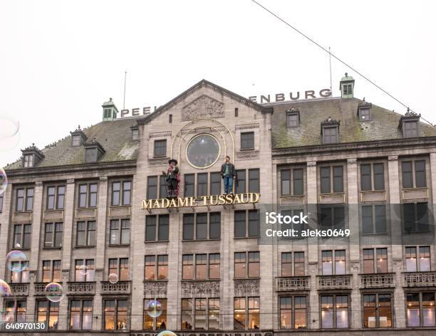 Foto de Madame Tussaud De Construção Durante A Manhã e mais fotos de stock de Marie Tussaud - Marie Tussaud, Europa Central, Fotografia - Imagem