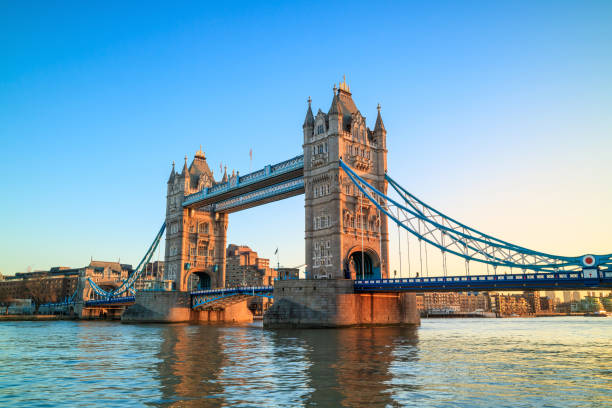 istock London skyline with Tower Bridge at twilight 640983146