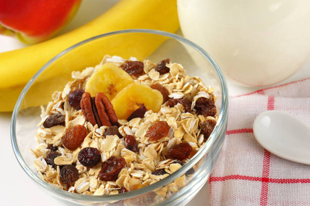 istock bowl of oat flakes with raisins 640983194