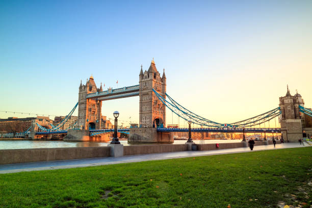 istock London skyline with Tower Bridge at twilight 640984350