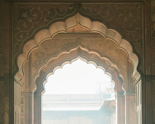 istock Arch in Jama Masjid mosque, Old Delhi, India 641009124