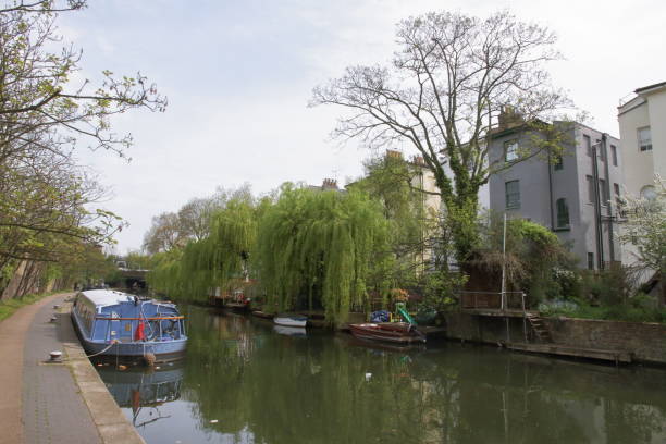 istock Regent's Canal - London - UK 641041358