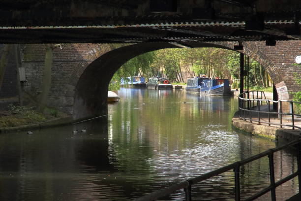 istock Regent's Canal - London - UK 641044910