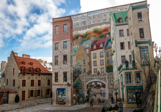 High view of Quebec Fresco (Fresque des Quebecois)