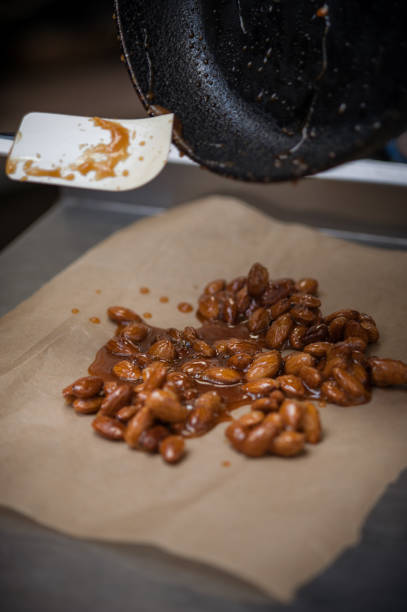 istock Preparing almond caramel on restaraunt kitchen 641259752