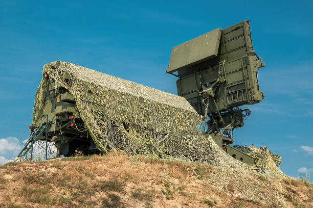 estación de radar móvil del ejército - defense industry audio fotografías e imágenes de stock