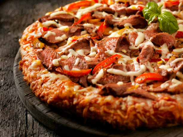 istock Steak and Mushroom Pizza 641293242