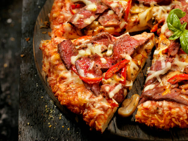 istock Steak and Mushroom Pizza 641293266