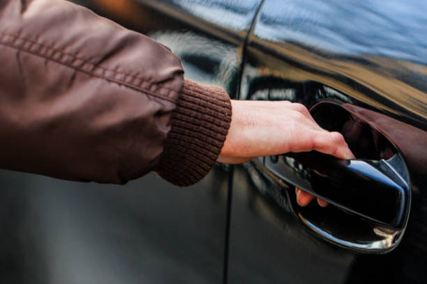 istock Opening the car door 641307150