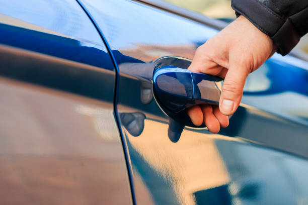 Opening the car door