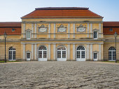 schlossorangerie-charlottenburg-in-berlin.jpg?b=1&s=170x170&k=20&c=vOiHERrsIZObds_O3rqNzg2Ok2xnLa7U0OZUrqDImNs=