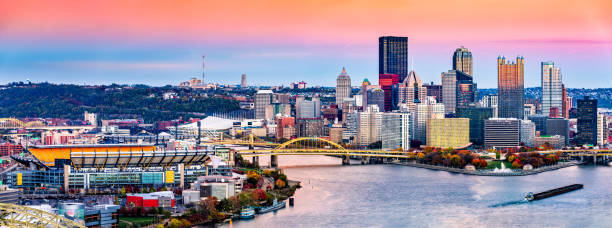 istock Pittsburgh, Pennsylvania skyline at sunset 641316188