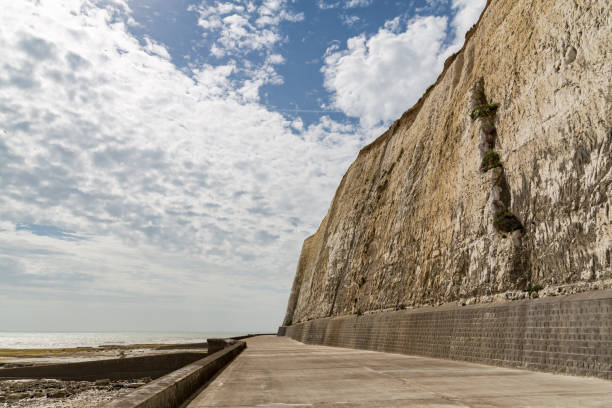 istock Chalk cliffs and coastline at Friars' Bay, UK 641326636