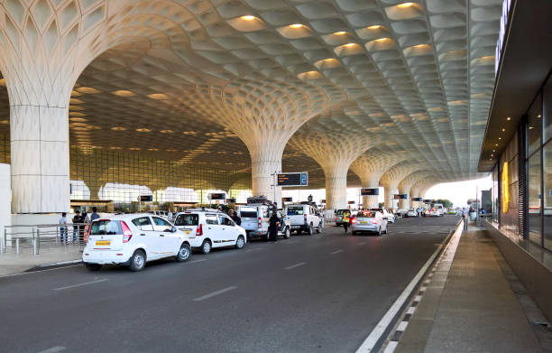 Mumbai Airport Terminal Entrance Mumbai, India - February 4, 2017: The Mumbai airport entrance in Mumbai, India. 1234 stock pictures, royalty-free photos & images