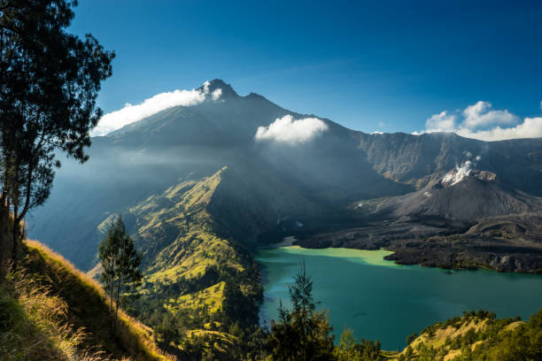 istock Viwer over Mount Rinjani Crater Lake and Summit 641330902