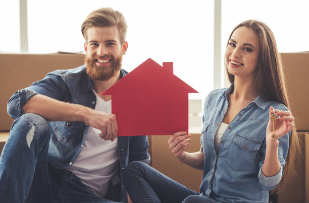 istock Beautiful couple moving 641389992