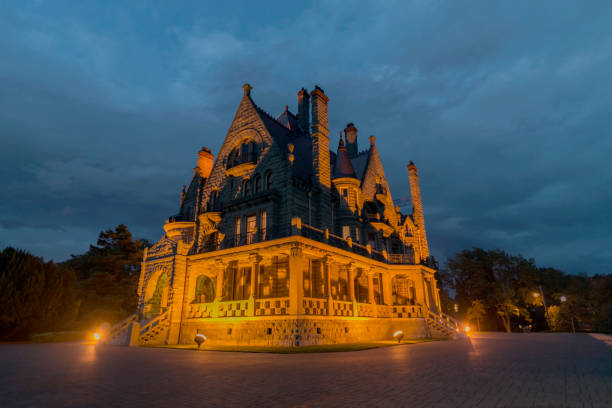 Showcases the historic home in Victoria of the wealthy Dunsmuir family as well as their contribution to the development of Vancouver Island, BC.