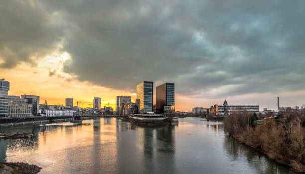 istock Skyline of Duesseldorf during sunset 641568522