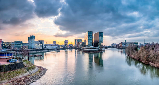 istock Skyline of Duesseldorf during sunset 641615914